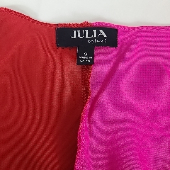 NEW JULIA by Love J Satin Red Pink Tie Front Crop Top Blouse Sz S - Picture 9 of 10